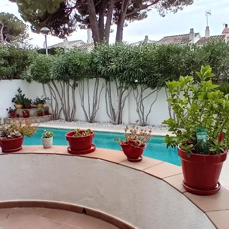 El Mon Bed and Breakfast L' Escala Exteriör bild